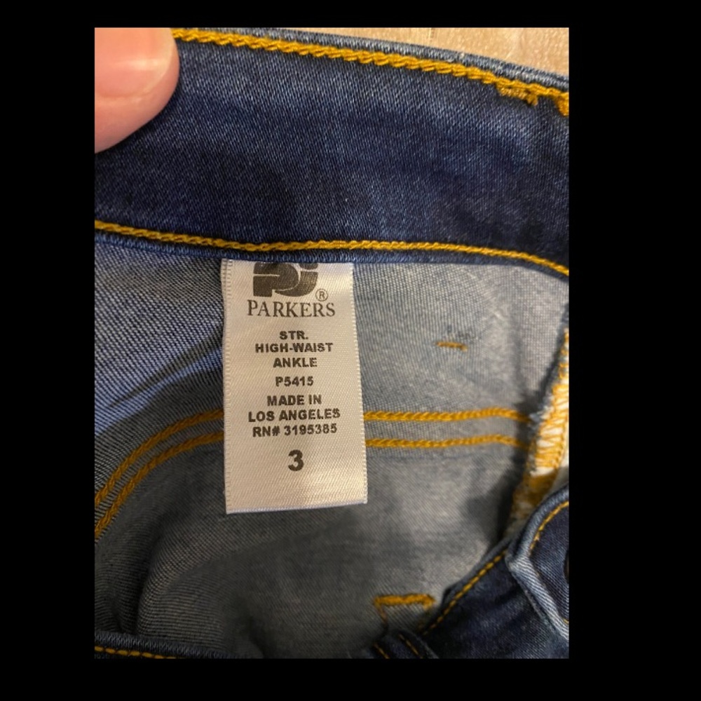 Jeans - Picture 4 of 4
